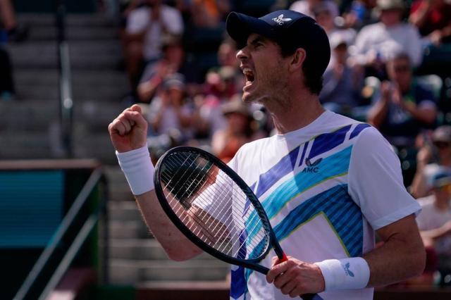 半岛体育官网-穆雷迎来迈阿密六年来首胜 下轮将力阻“改朝换代”