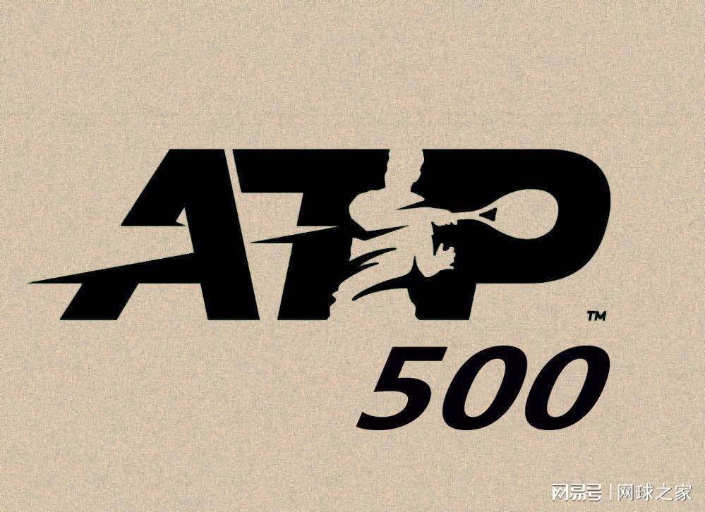 半岛体育官网-阿昺张帅袁悦初五组团赢球，阿卡暴扫菲斯，小白菜完败丢冠